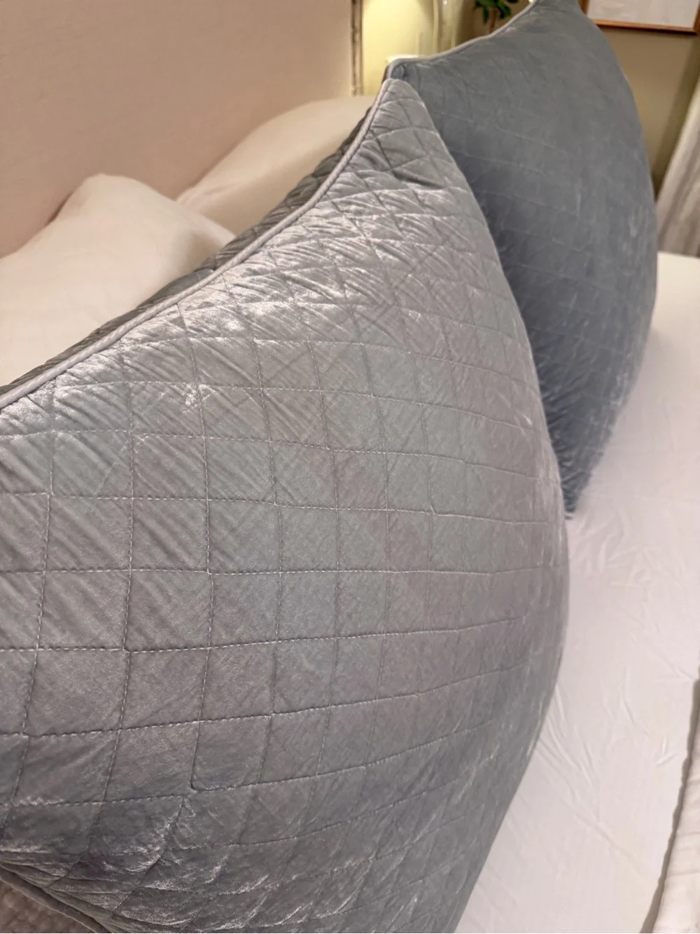Bella Notte soft gray